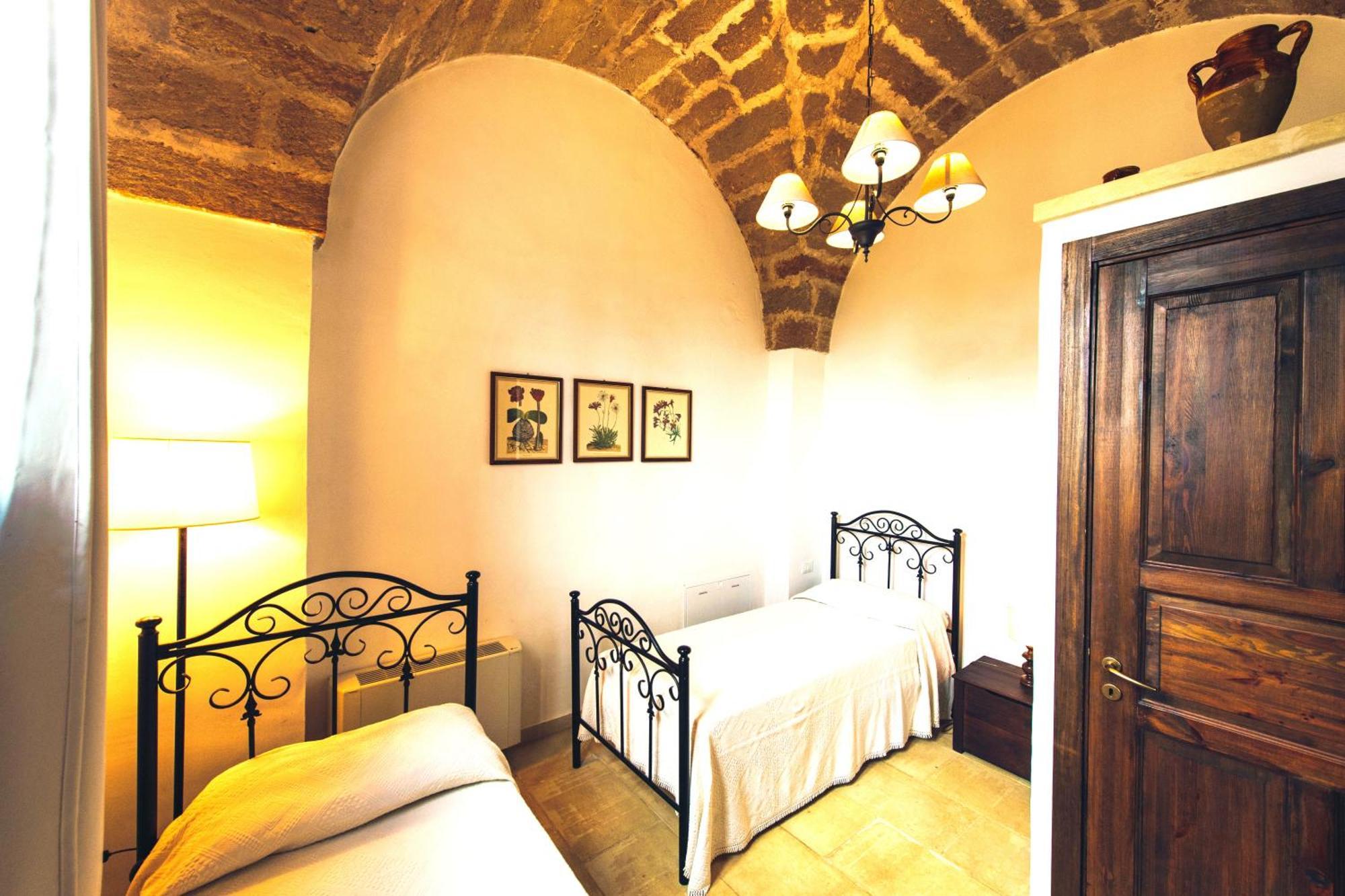 Tenuta Afra Squinzano Buitenkant foto